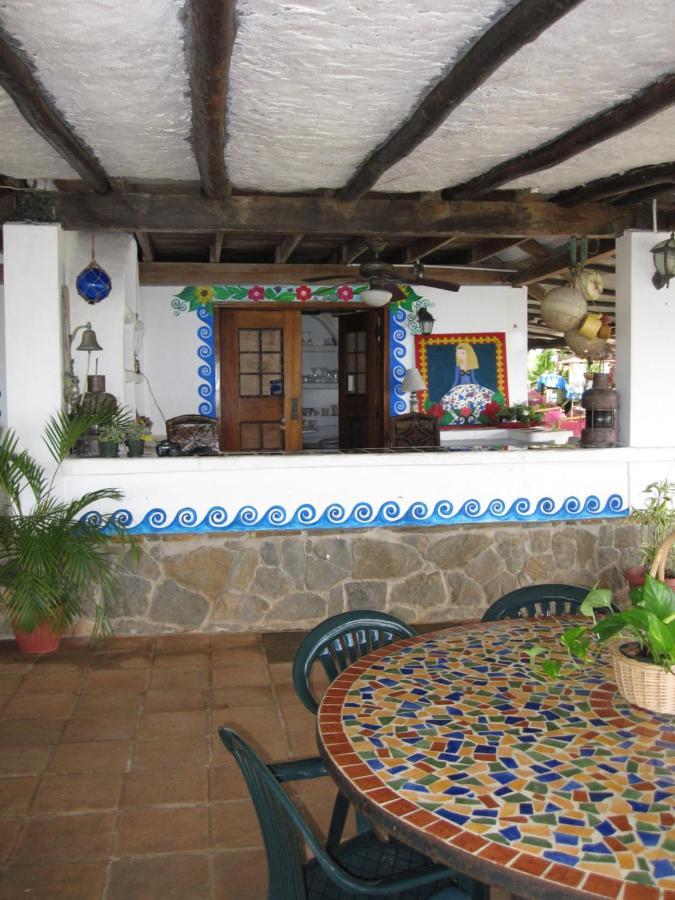 Oceanfront Bungalows - Paradise Rentals Санта-Каталина Экстерьер фото