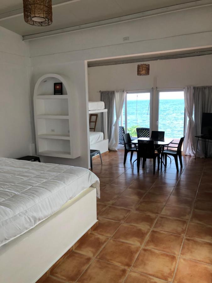 Oceanfront Bungalows - Paradise Rentals Санта-Каталина Экстерьер фото