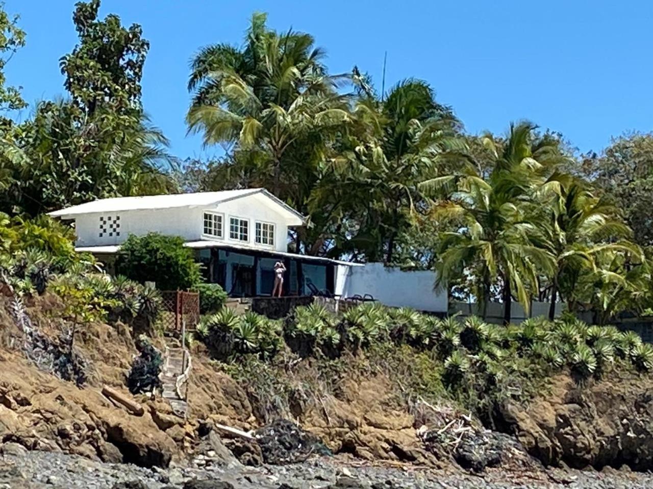 Oceanfront Bungalows - Paradise Rentals Санта-Каталина Экстерьер фото