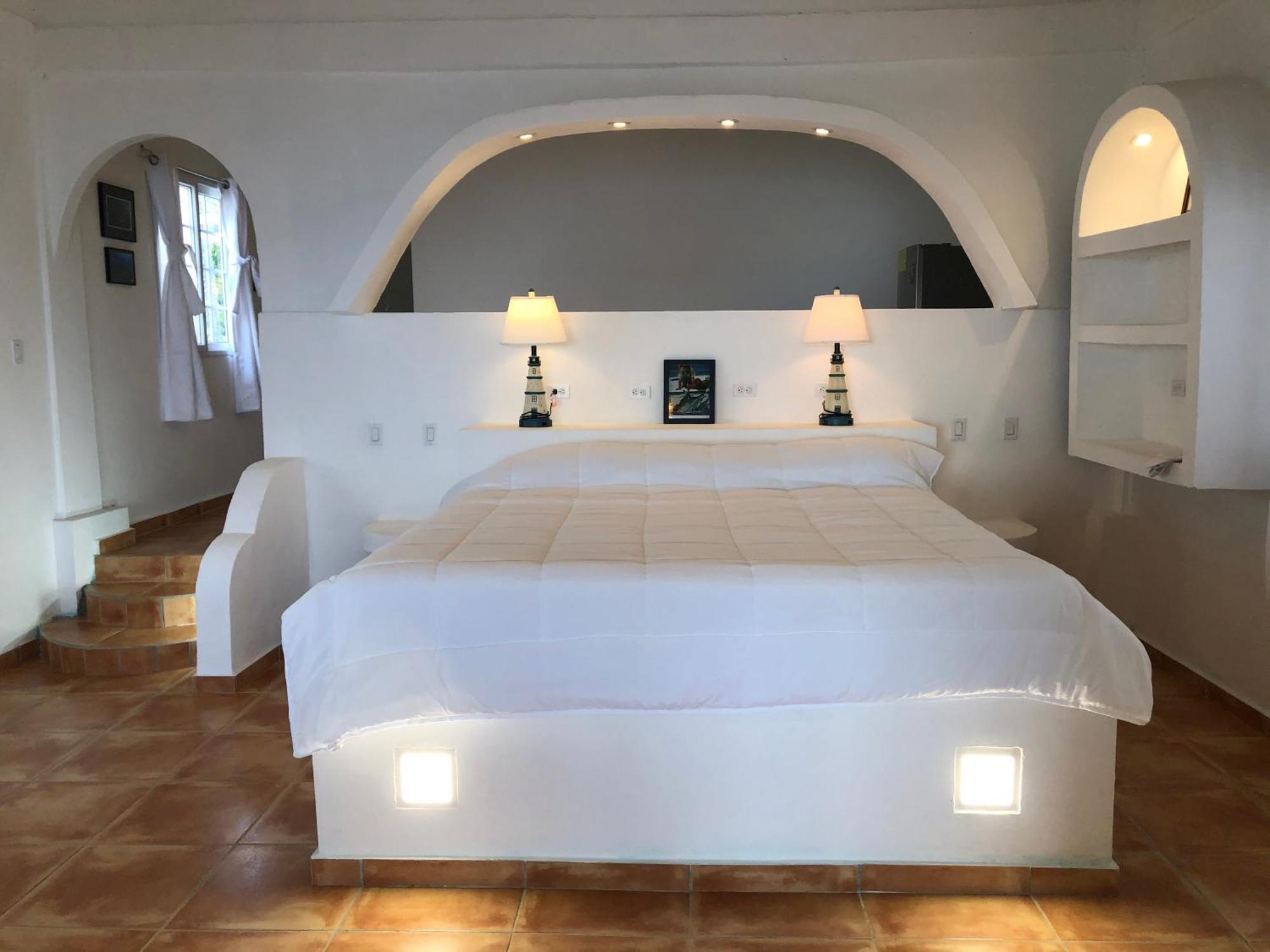 Oceanfront Bungalows - Paradise Rentals Санта-Каталина Экстерьер фото